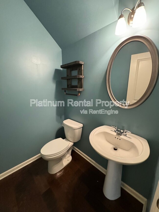 Building Photo - 3343 Blue Springs Walk