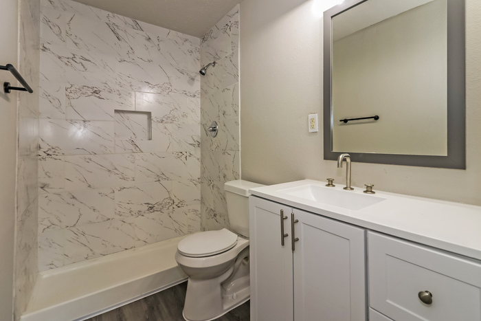 Building Photo - 11903 Bonaparte Dr
