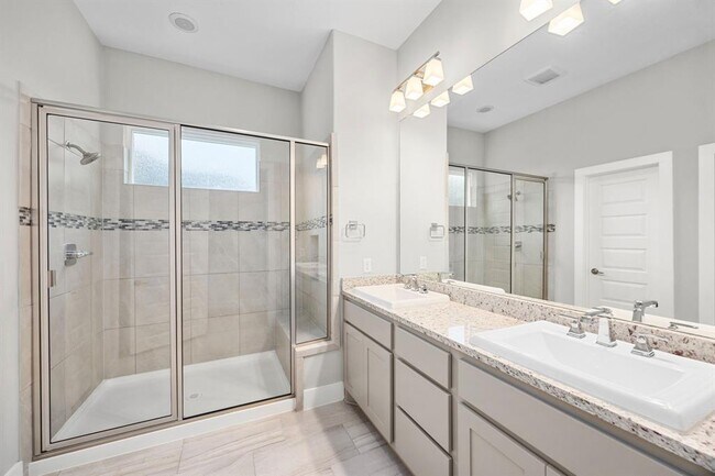 Building Photo - 13207 Terania Clf Trce