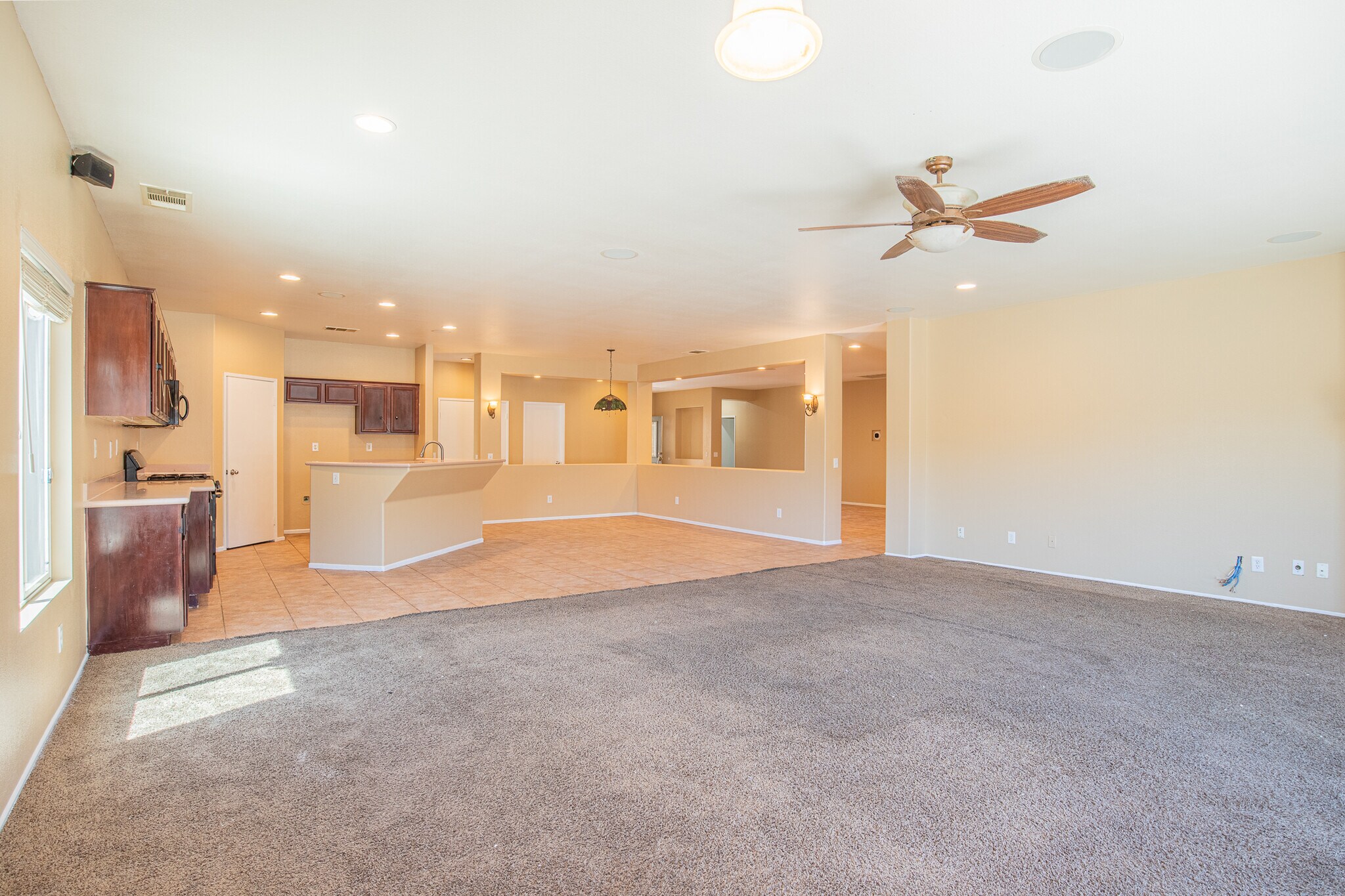 Building Photo - 64310 Appalachian St