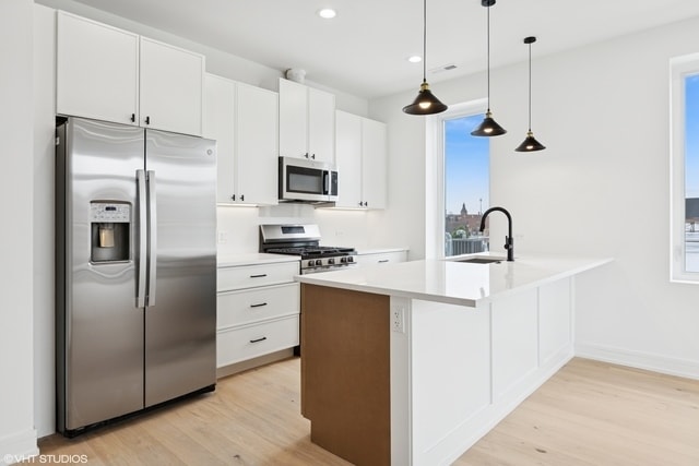 Building Photo - 3219 N Elston Ave