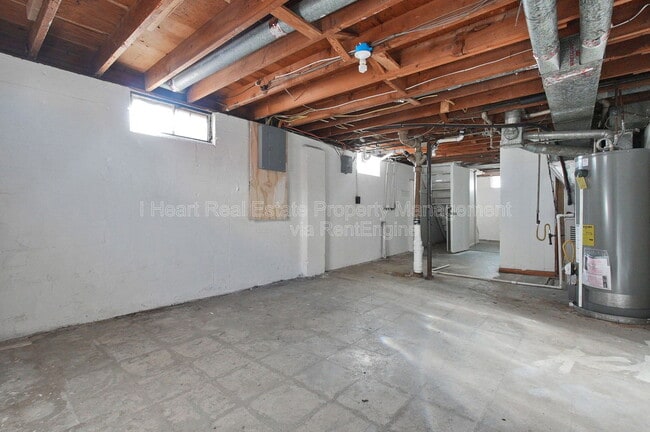 Building Photo - 472 Buena Vista Ave