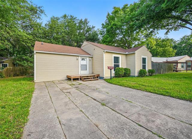 Building Photo - 1003 Pecan Ave