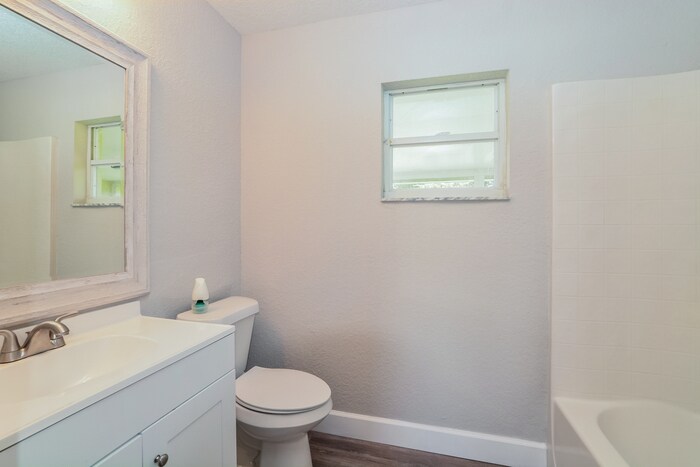 Building Photo - 2897 Grayton St