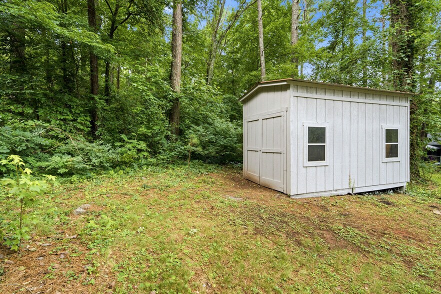 Building Photo - 2925 Wilkes Plantation Way