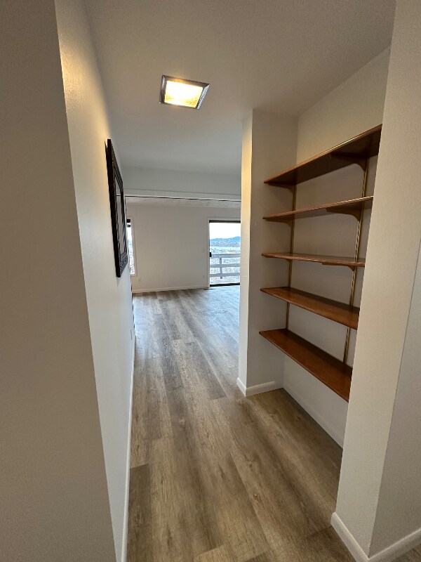 Building Photo - 2384 Linda Vista Dr