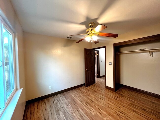 Building Photo - 4211 Rio Viejo Dr