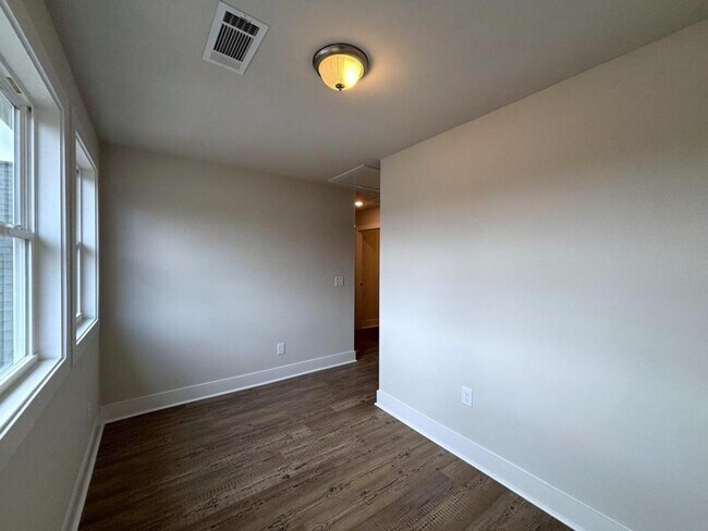 Building Photo - 4502 Highland Gate Pkwy