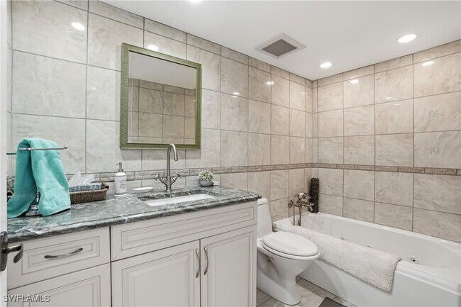 Building Photo - 6101 Pelican Bay Blvd