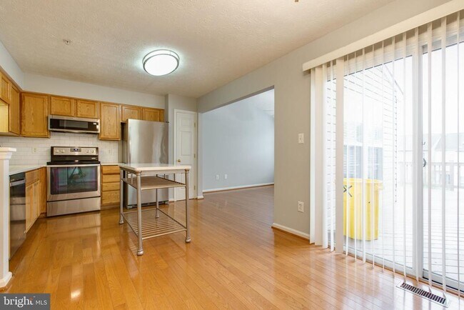 Building Photo - 2542 Piney Pass Way