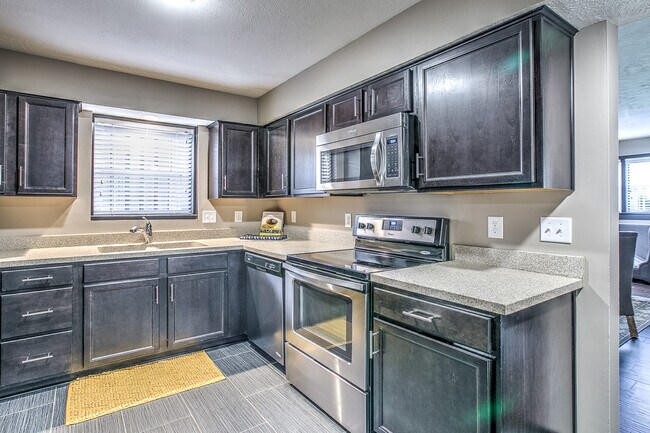 Building Photo - 3115 Marcy St