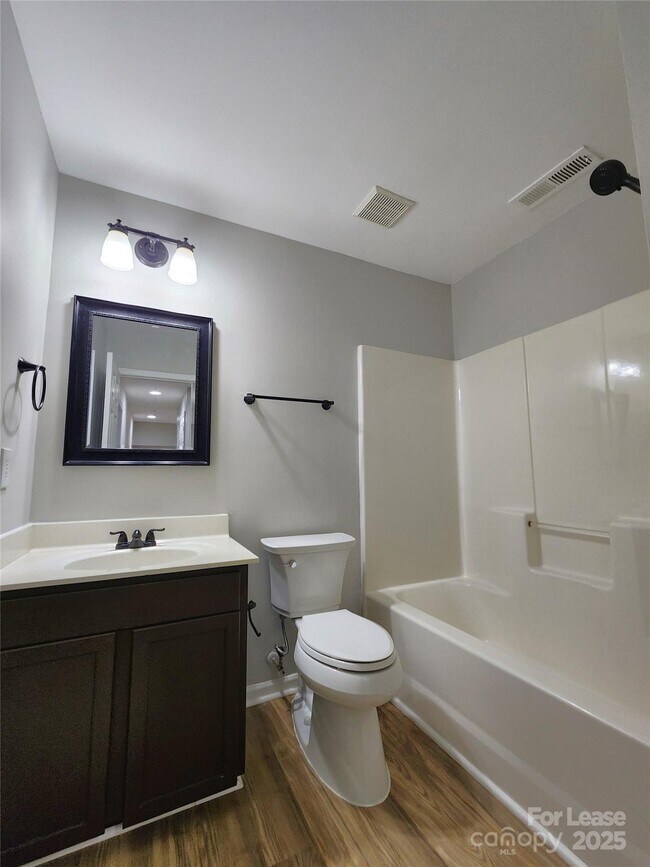 Building Photo - 3303 Reid Brook Ln