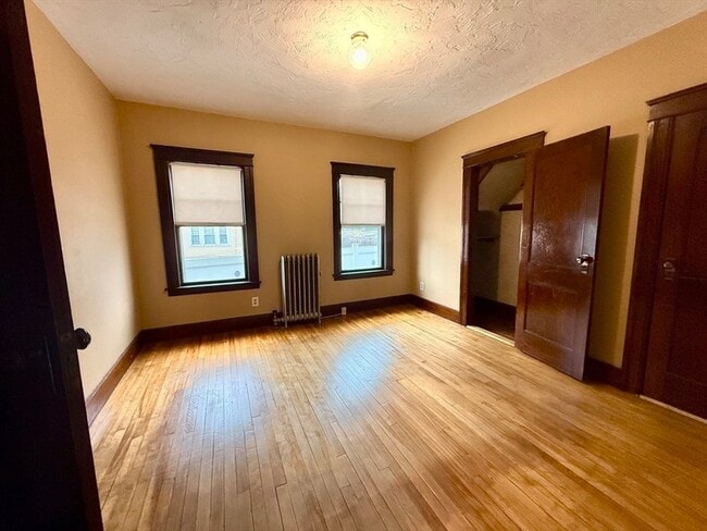 Building Photo - 446 Chandler St