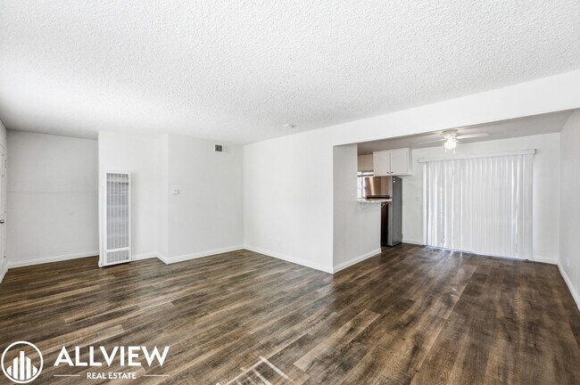 Building Photo - 3410 W Olinda Ln