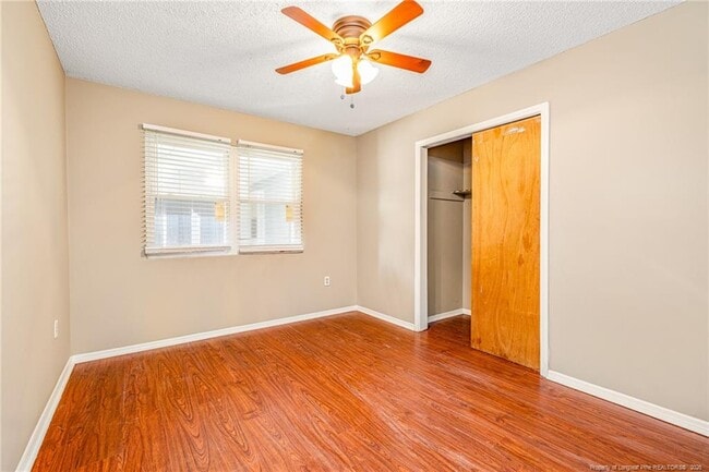 Building Photo - 1709 Sandy Run Rd