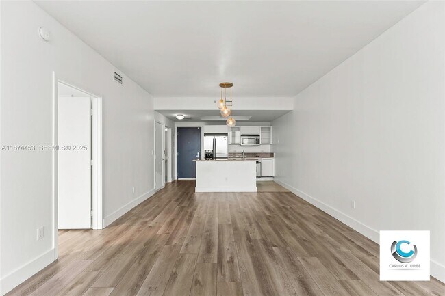 Building Photo - 888 Biscayne Blvd