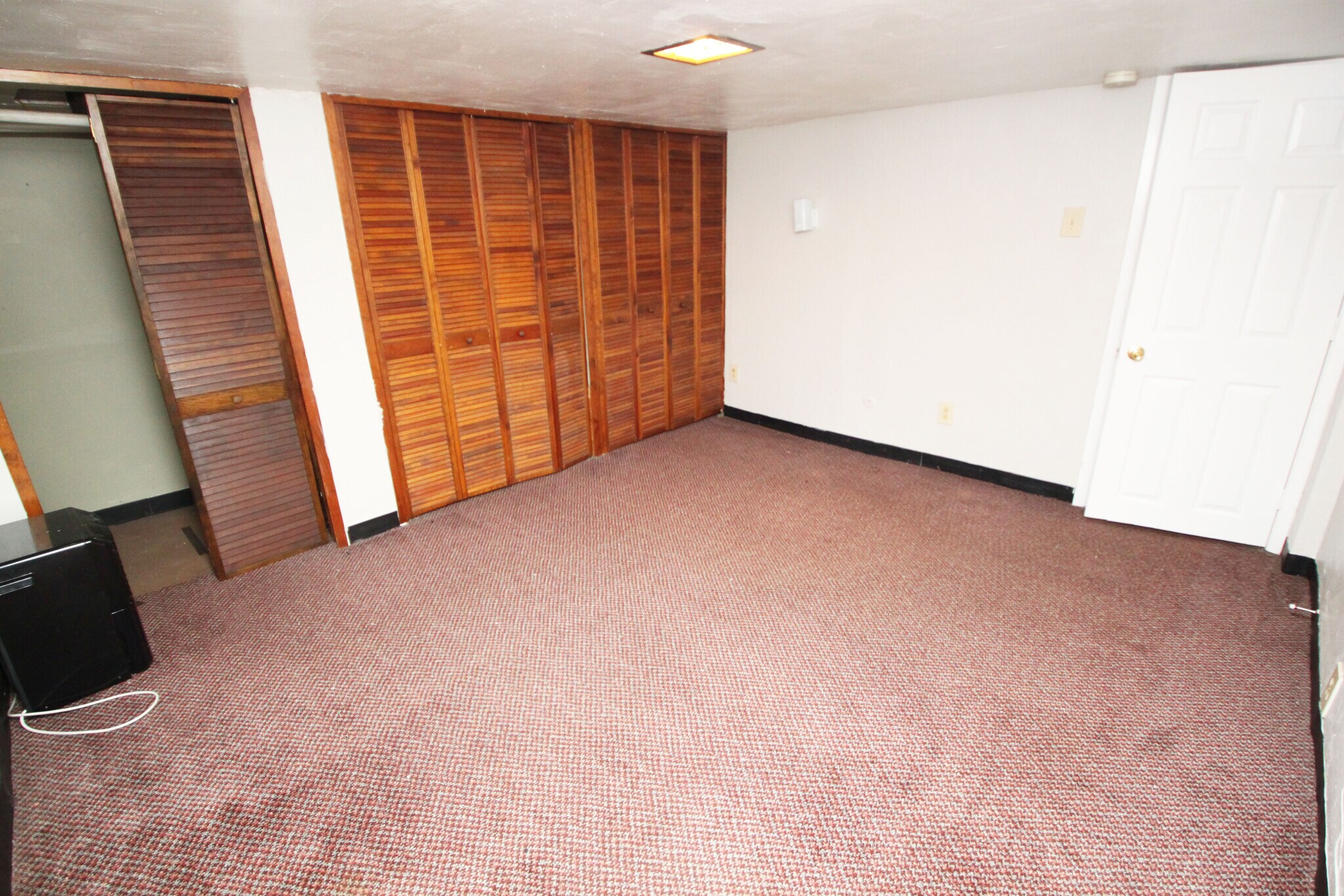 Building Photo - 5535 Centre Ave