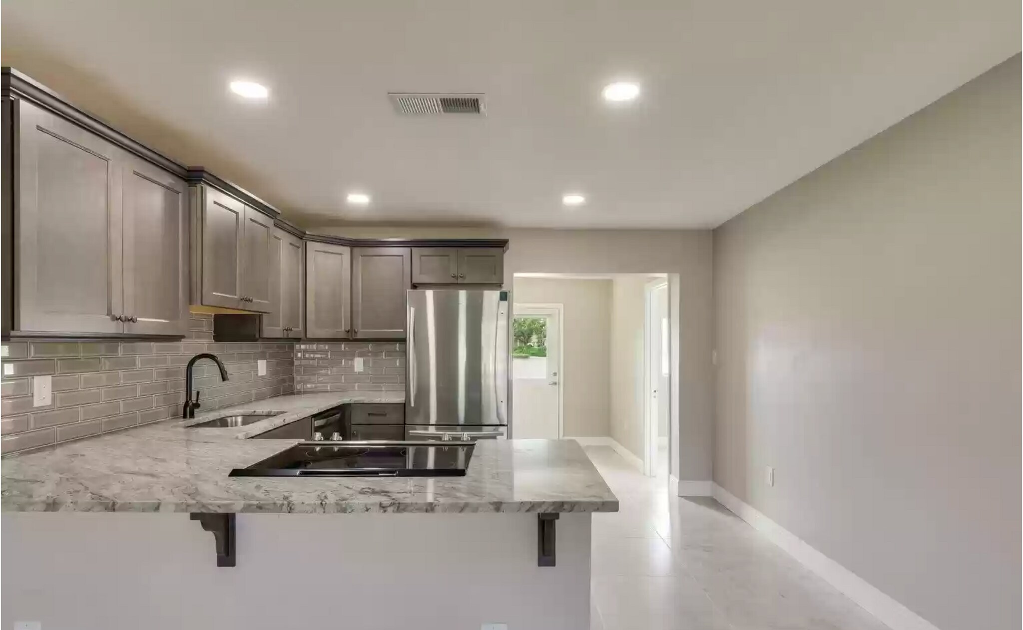 Building Photo - 710 Lunar Lake Cir