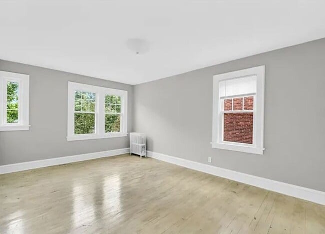 Building Photo - A Place You’ll Love to Call Home – Gorgeous 4-Bedroom Property!