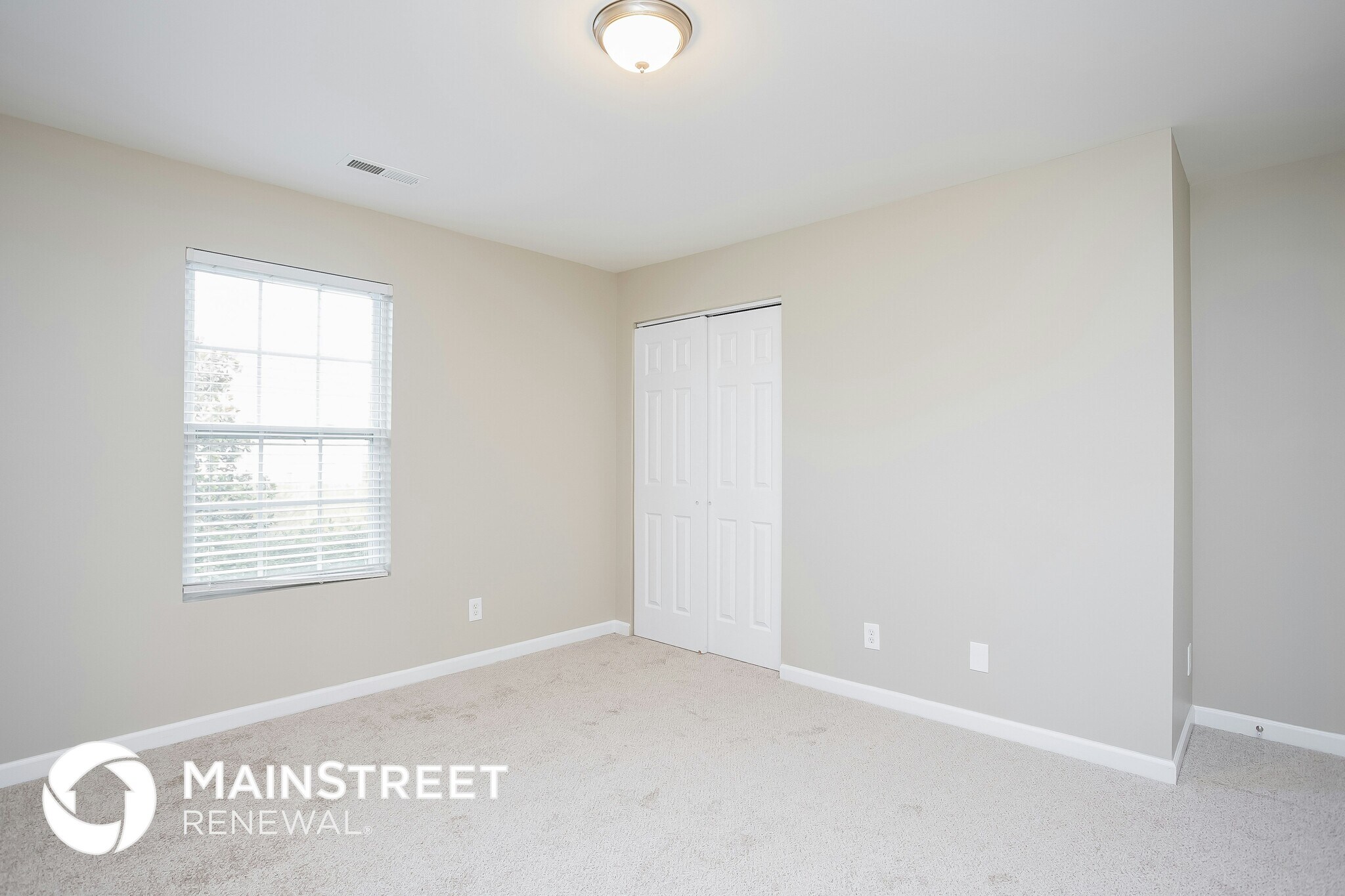 Building Photo - 6827 Winners Dr