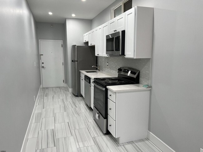 Building Photo - 3801 Atlantic Ave