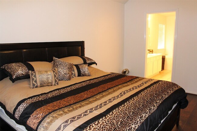 Building Photo - 2507 Liza Ct