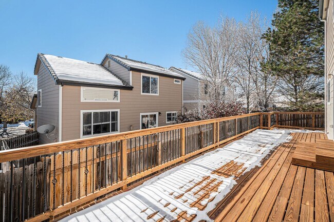Building Photo - 8303 S Pierce Way