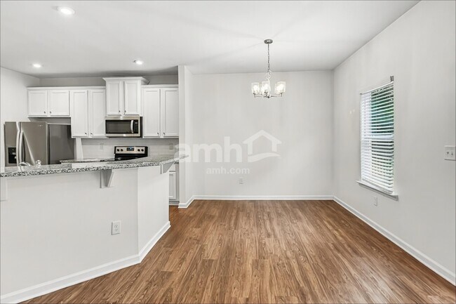 Building Photo - 516 Woodall Rd