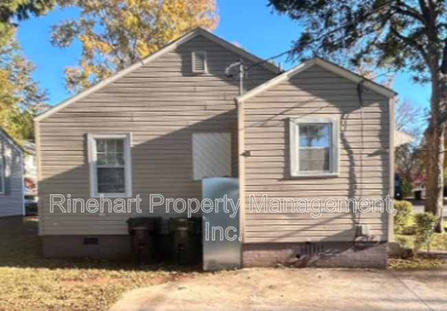 Building Photo - 1329 Eisenhower Rd