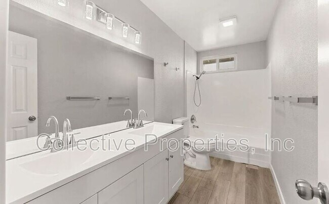Building Photo - 320 Willie James Jones Ave