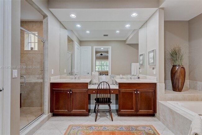 Building Photo - 345 Chambord Terrace