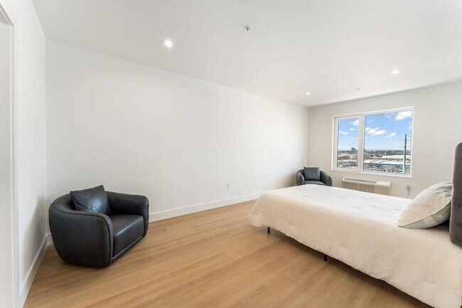 Building Photo - 3309 Liberty Ave