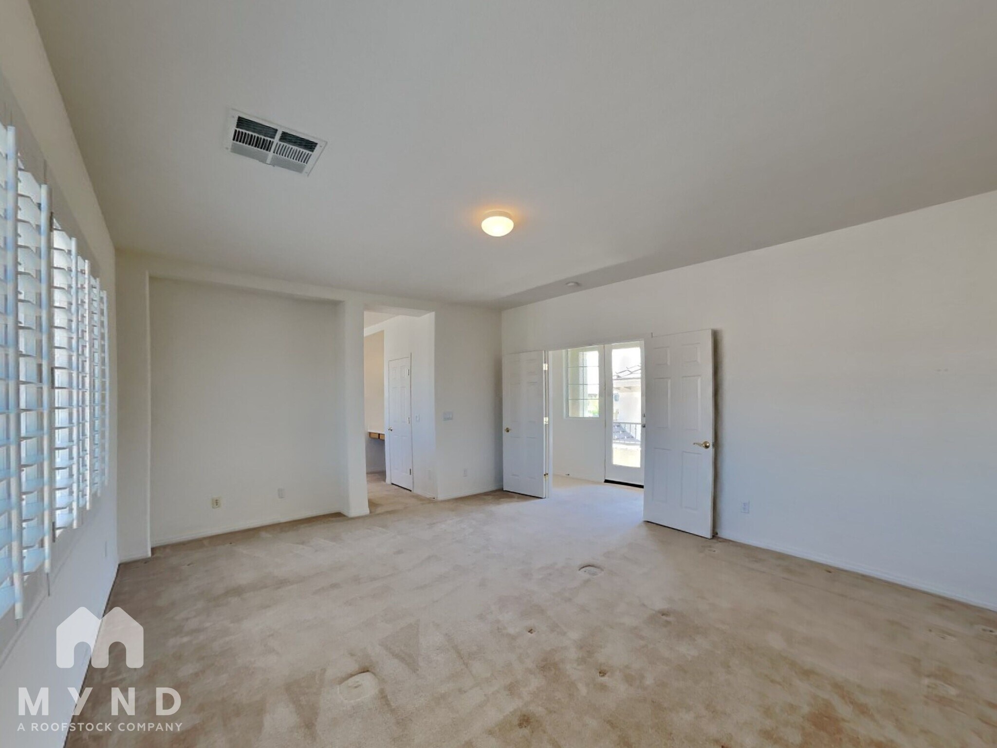 Building Photo - 9456 Bluff Ledge Ave