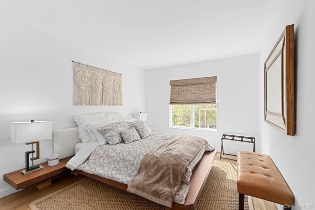 Building Photo - 3 Old Meadow Bend