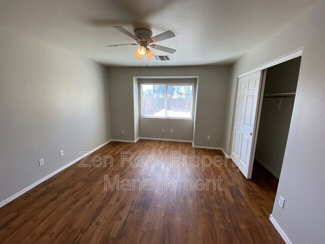 Building Photo - 30351 Maple Chase Dr