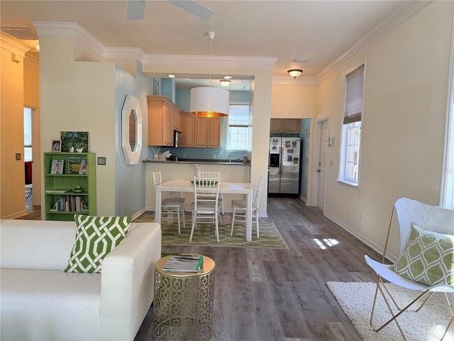 Building Photo - 5211 SW 91st Terrace