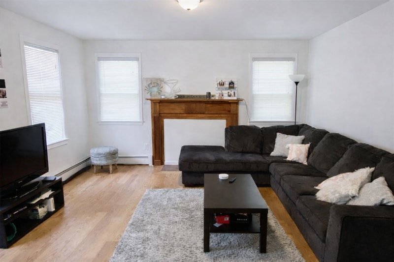 Building Photo - 1 US-1