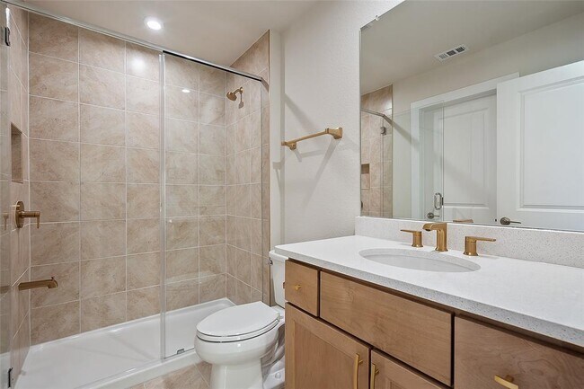 Building Photo - 5336 Cosenza Trce