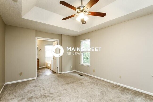 Building Photo - 4 Bedroom Pet-Friendly Home in Mooresville, NC with Main Street Renewal