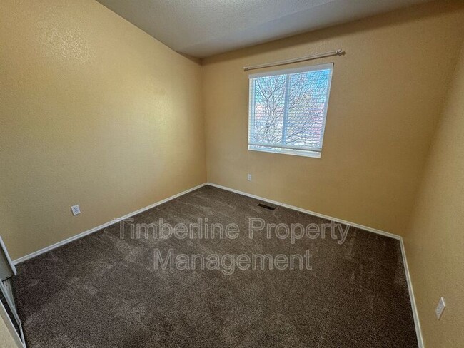 Building Photo - 16259 Windy Creek Dr