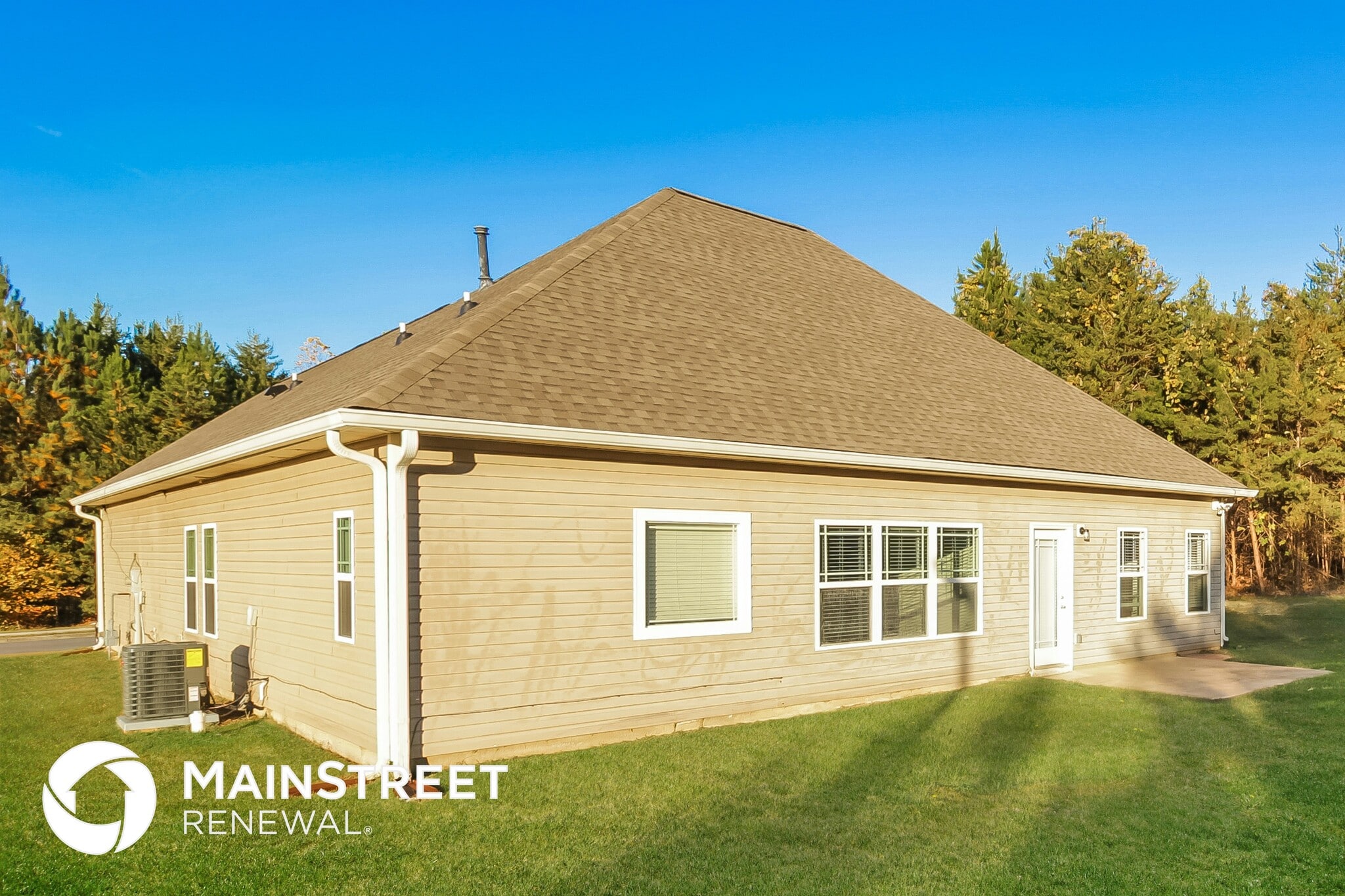 Building Photo - 203 Arbor Dr
