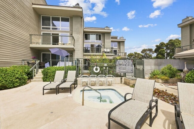 Building Photo - 940 Sealane Dr