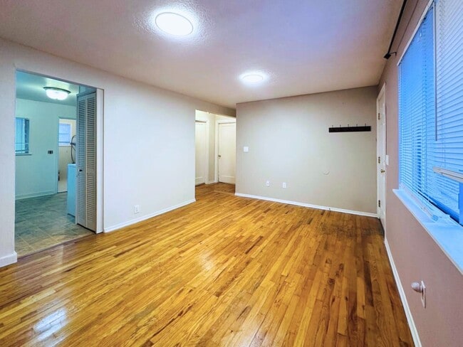 Building Photo - 14746 26th Ave NE