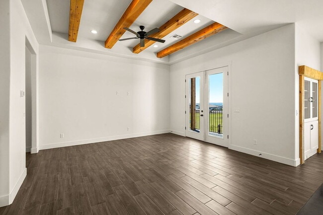 Building Photo - Single Family Home