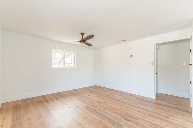 Building Photo - 1813 Magnolia Dr