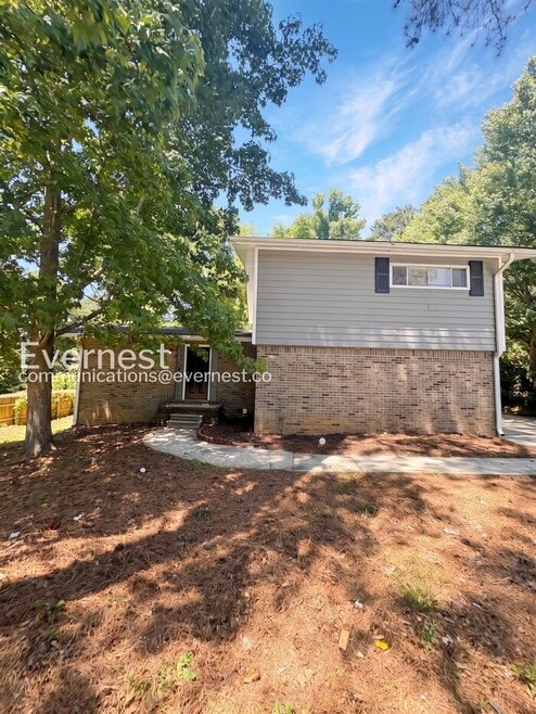 Building Photo - 6437 Maddox Rd