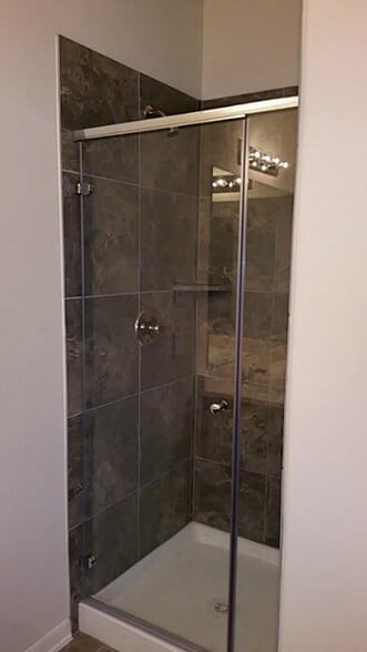 Images attached are of similar homes, not this one. This one will have white 42 inch cabinets. The home is currently still under construction and is scheduled to be completed by the middle of March. Seeking tenant who wants to move in during the month of March. Please contact agent for more info. - 17004 Arcata Avenue