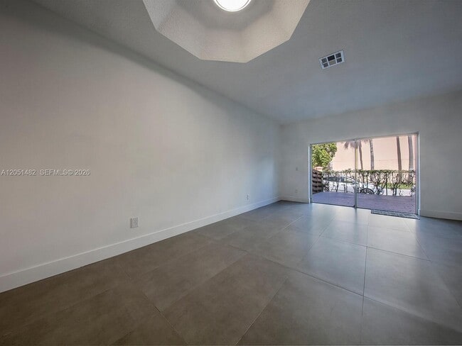Building Photo - 8260 NW 10th St