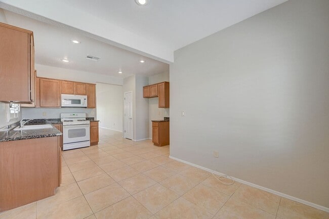 Building Photo - Sun City Aliante - Single Family Home