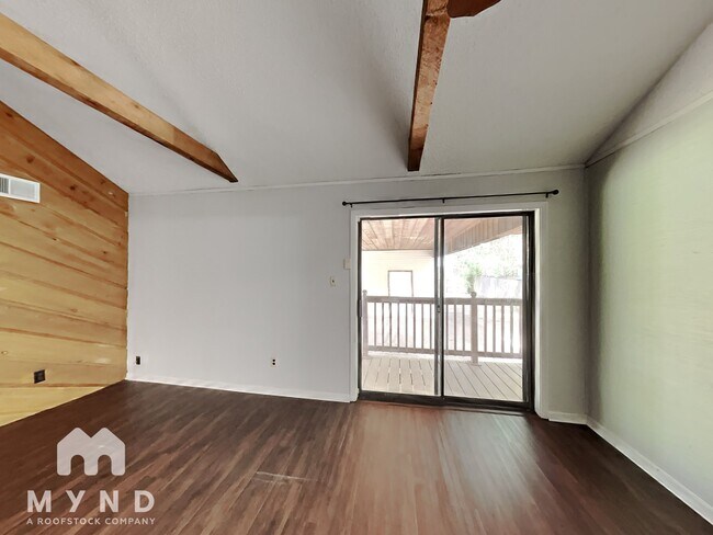Building Photo - 169 Mysen Cir